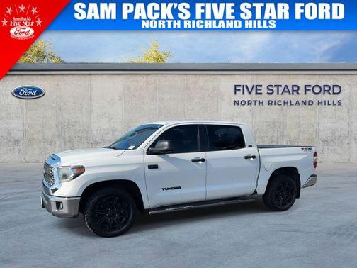 2018 Toyota Tundra SR5