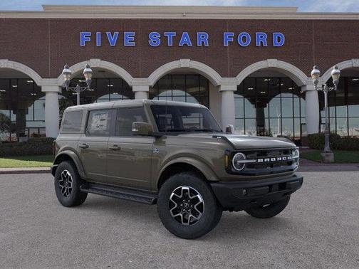 Gray 2025 Ford Bronco Outer Banks SUV