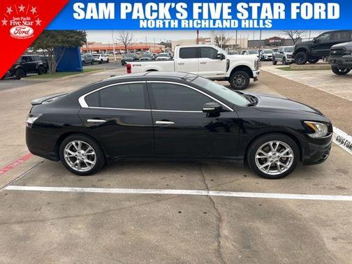 2014 Nissan Maxima SV