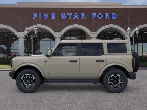 2026 Ford Bronco Outer Banks