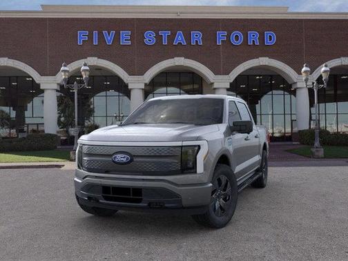 2025 Ford F-150 Lightning Flash