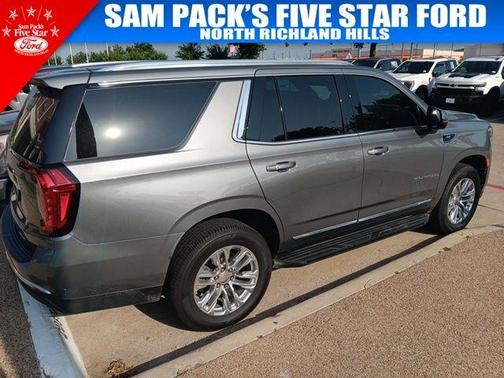 2021 GMC Yukon SLT