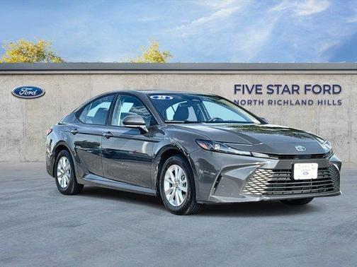 UNDERGROUND 2025 Toyota Camry LE