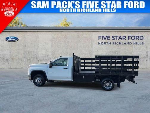 2023 Chevrolet Silverado 3500 WT