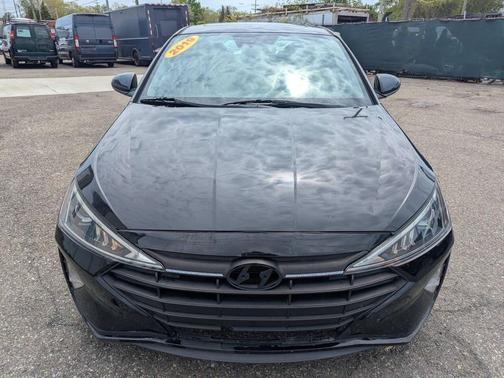 Phantom Black 2019 Hyundai ELANTRA Value Edition