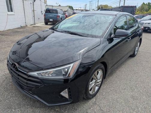 Phantom Black 2019 Hyundai ELANTRA Value Edition