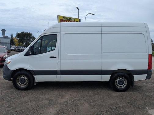 White 2022 Mercedes-Benz Sprinter 2500 Standard Roof