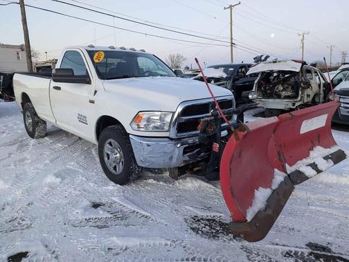 2017 RAM 3500 Tradesman Regular Cab 4x4 8' Box
