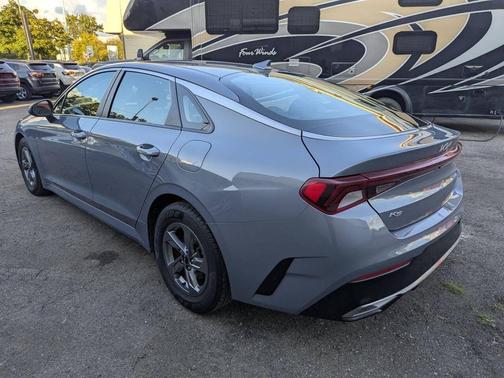 2022 Kia K5 LXS