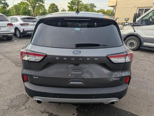 Carbonized Grey 2021 Ford Escape SE
