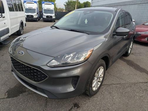 Carbonized Grey 2021 Ford Escape SE