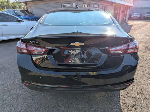 2020 Chevrolet Malibu FWD LT