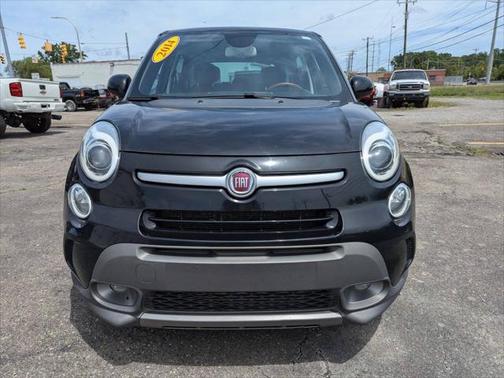 Nero 2014 FIAT 500L Trekking