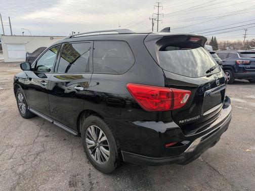 2020 Nissan Pathfinder SV 4WD