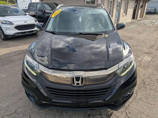 Crystal Black Pearl 2020 Honda HR-V EX-L