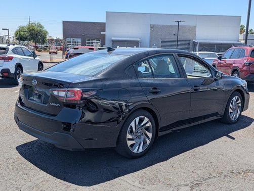 Crystal Black Silica 2024 Subaru Legacy Limited