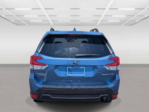 Horizon Blue Pearl 2021 Subaru Forester Premium