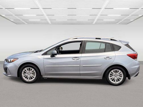 Ice Silver Metallic 2018 Subaru Impreza 2.0i Premium