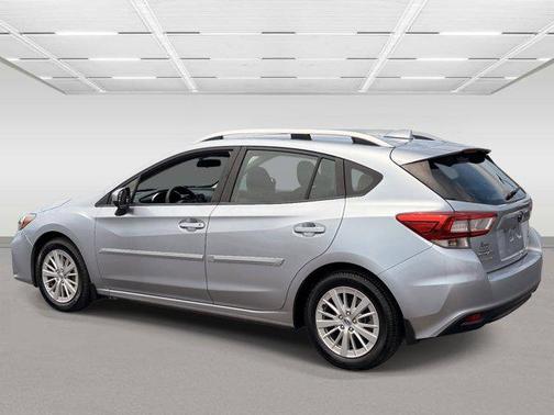 Ice Silver Metallic 2018 Subaru Impreza 2.0i Premium