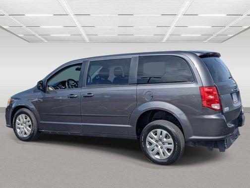 Granite Crystal Metallic Clearcoat 2016 Dodge Grand Caravan AVP/SE