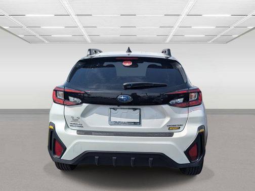 Crystal White Pearl 2025 Subaru Crosstrek Sport