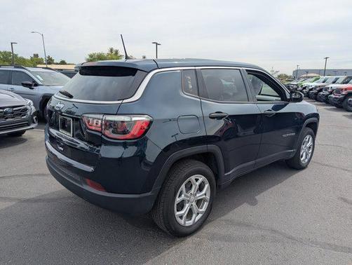 Fathom Blue Pearlcoat 2024 Jeep Compass Sport