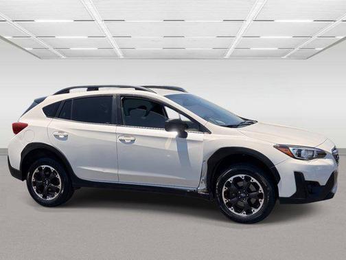 Crystal White Pearl 2021 Subaru Crosstrek Base