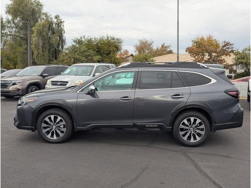 2023 Subaru Outback Touring