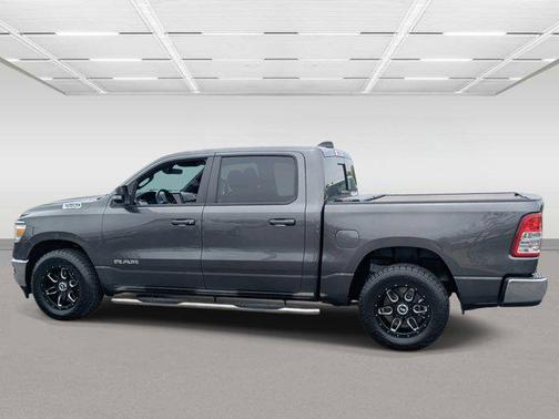 Granite Crystal Metallic Clearcoat 2022 RAM 1500 Big Horn/Lone Star