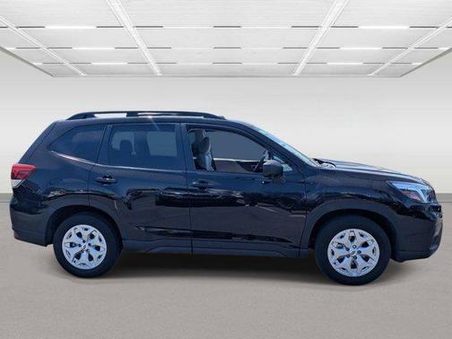 Crystal Black Silica 2021 Subaru Forester Base