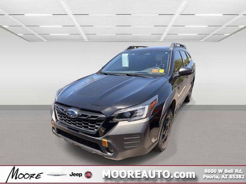 Crystal Black Silica 2023 Subaru Outback Wilderness