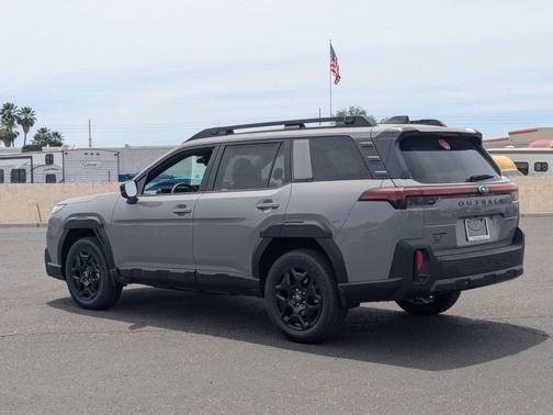 River Rock Pearl 2026 Subaru Outback Limited