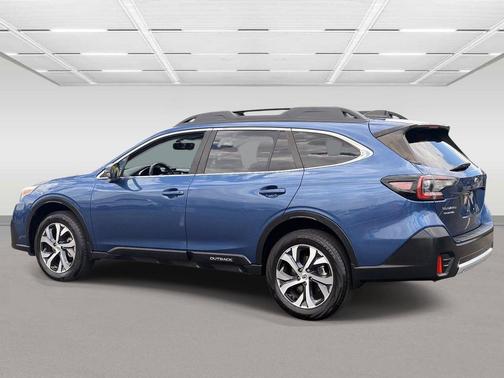 Abyss Blue Pearl 2022 Subaru Outback Limited