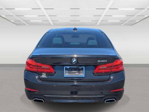 Black 2017 BMW 540 540i