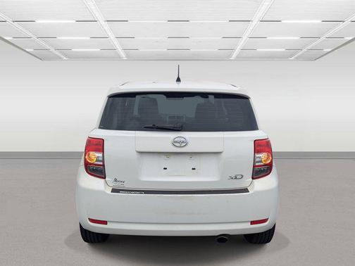 Super White 2012 Scion xD 5dr HB Auto