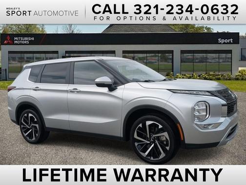 2024 Mitsubishi Outlander SE