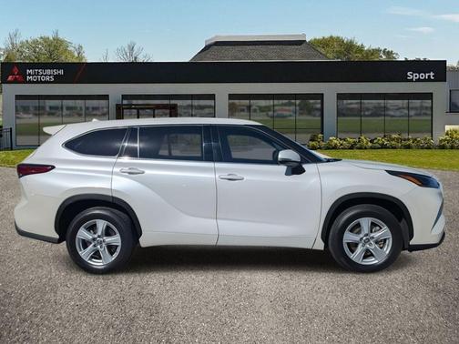 2021 Toyota Highlander L