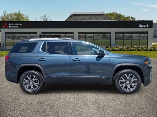 2020 GMC Acadia SLE