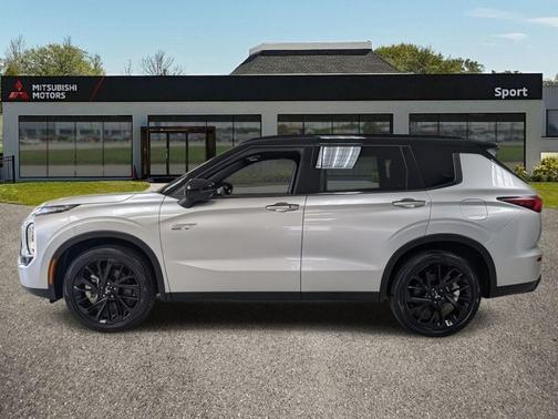 2025 Mitsubishi Outlander PHEV