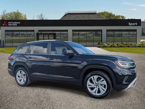 2022 Volkswagen Atlas 3.6L SE w/Technology