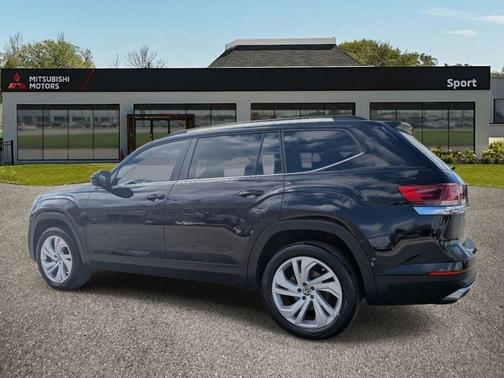 2022 Volkswagen Atlas 3.6L SE w/Technology
