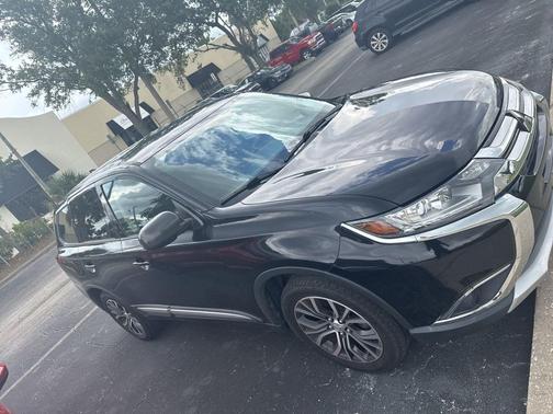 2018 Mitsubishi Outlander