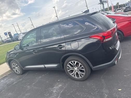 2018 Mitsubishi Outlander