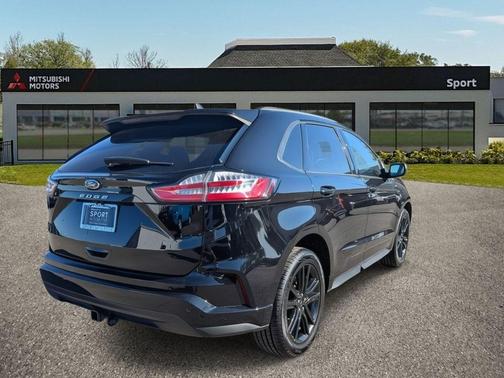 2022 Ford Edge ST Line