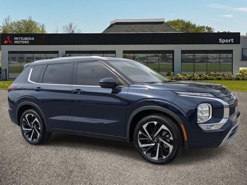 2023 Mitsubishi Outlander SEL