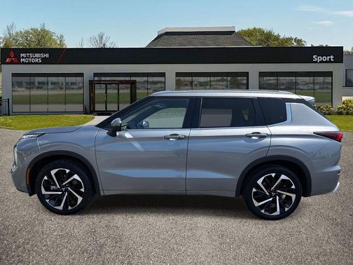 2022 Mitsubishi Outlander SEL