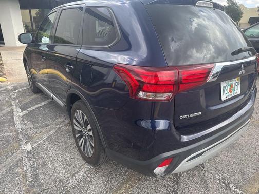 2020 Mitsubishi Outlander