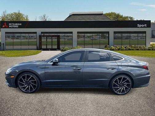 2020 Hyundai SONATA Limited