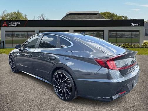 2020 Hyundai SONATA Limited