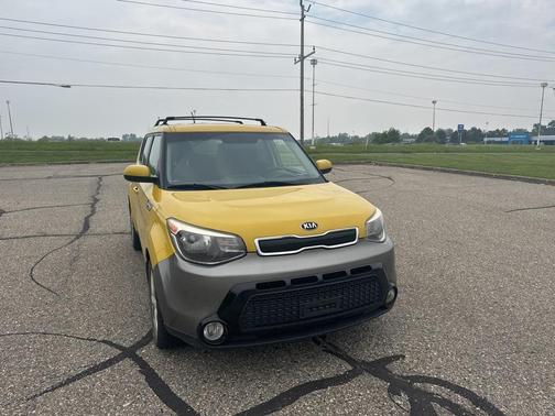 2015 Kia Soul +